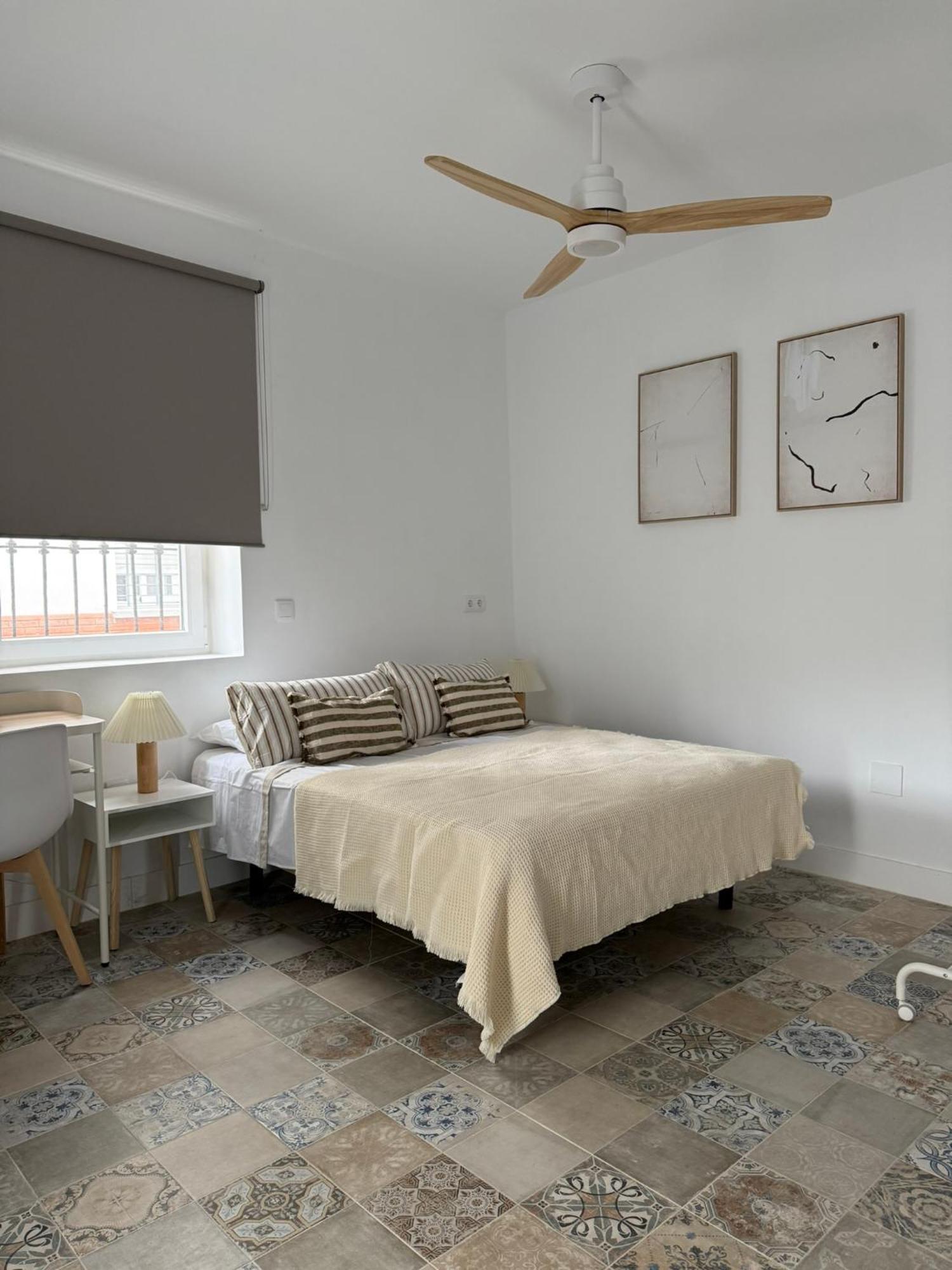The Sunnydise Apartments Malaga Bagian luar foto